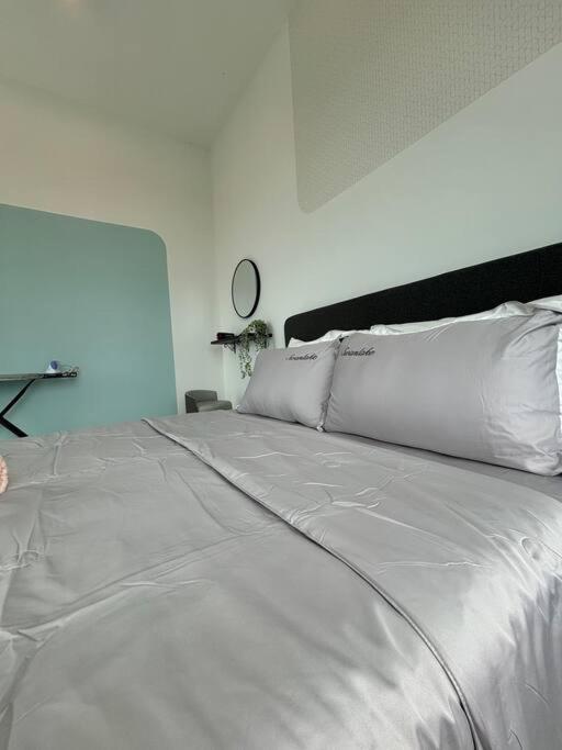 Pangsapuri Mount Austin #akademik Warmcozy Style 1-2pax Johor Bahru